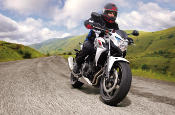 Neu in der 48 PS-Klasse: CB500F und CBR500R