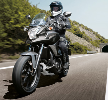 Mehr Hubraum, mehr Power fr 2014: NC750S und NC750X