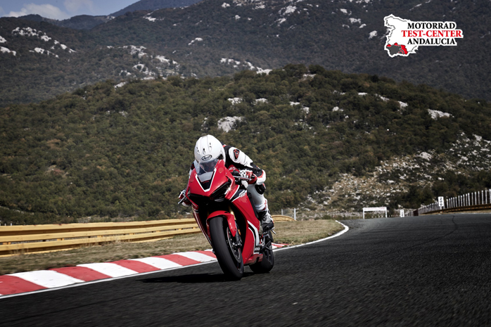 Motorrad Test-Center Andalucia - All-Inclusive-Urlaub mit der CBR1000RR Fireblade